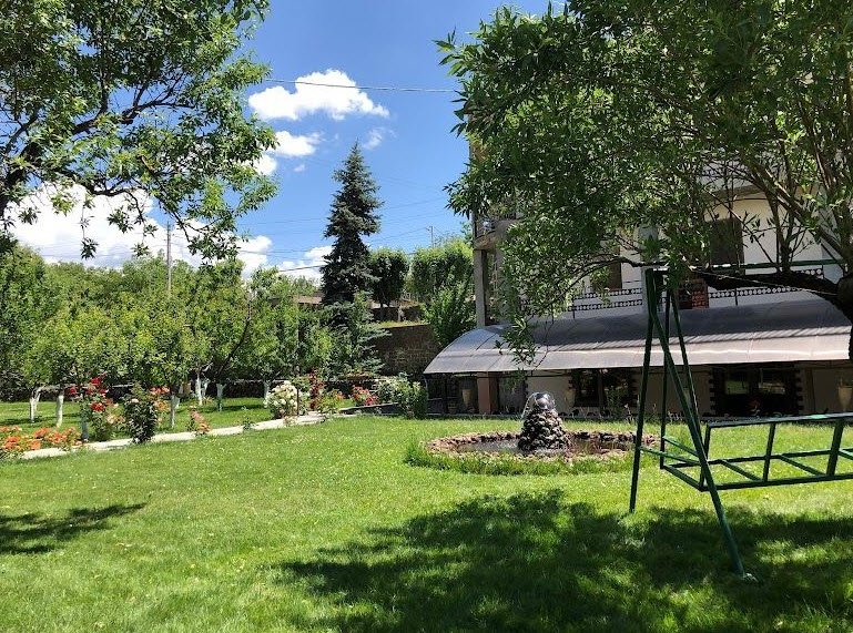 7 Qar Restaurant, Armenia